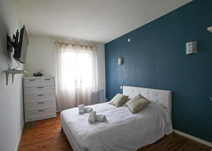 Titi's House Townhouse & *