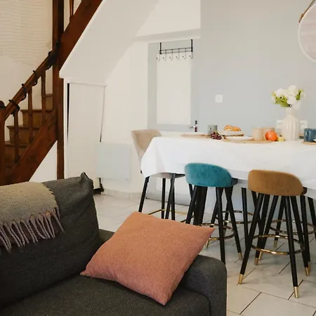Titi's House Townhouse &